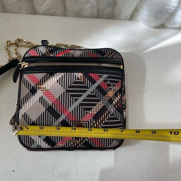 Vera Bradley multi color plaid crossbody bag gold tone chain and hardwares. - Picture 5 of 11